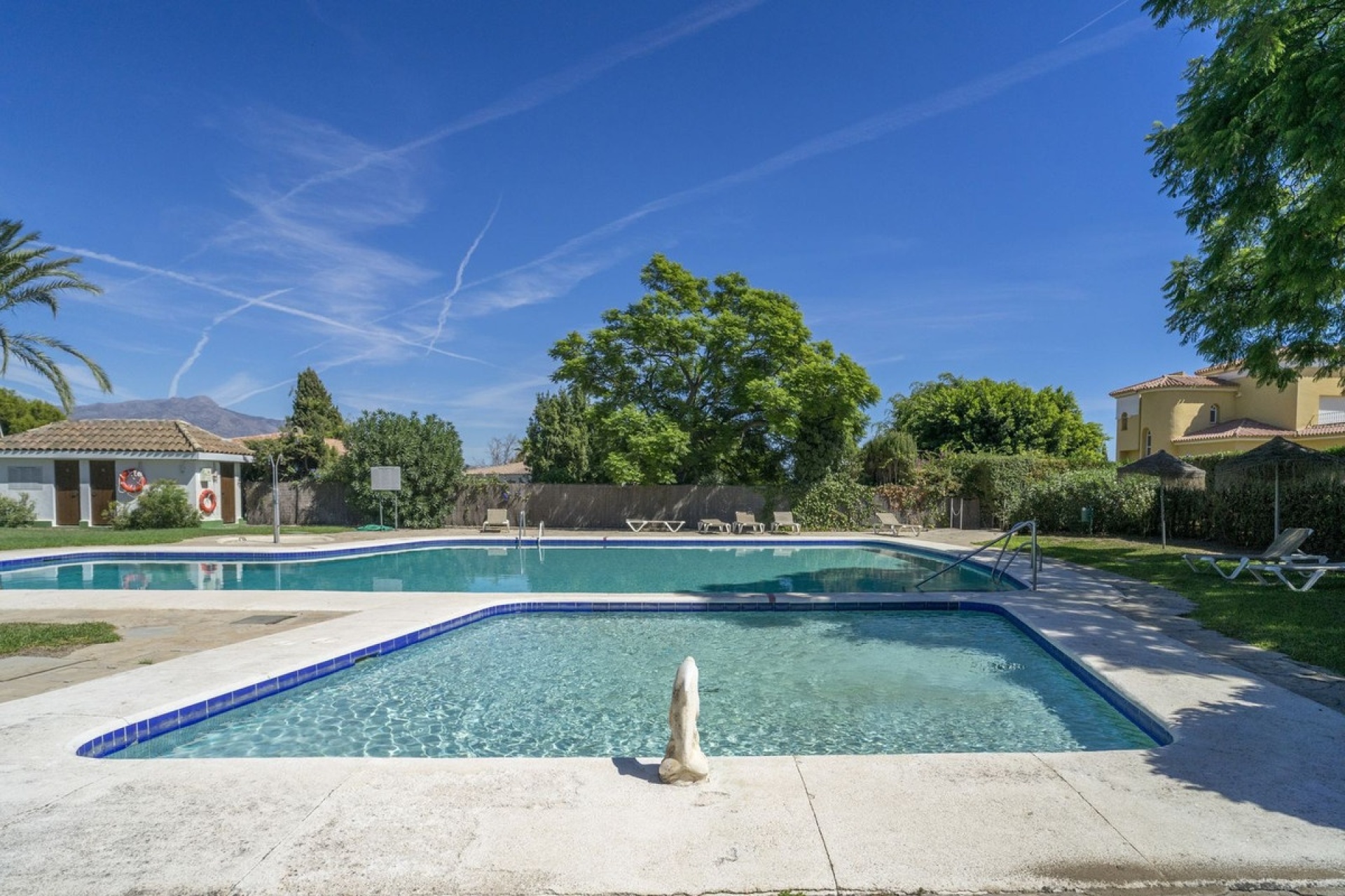 Rynek wtórny - apartment - Estepona - Atalaya