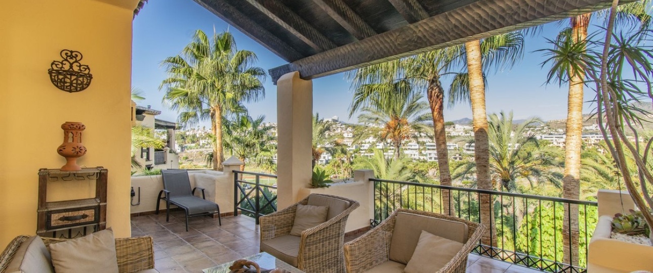 Rynek wtórny - apartment - Estepona - Atalaya