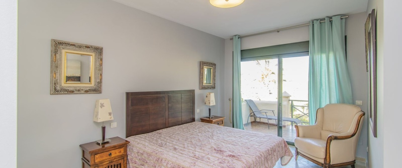 Rynek wtórny - apartment - Estepona - Atalaya