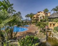 Rynek wtórny - apartment - Estepona - Atalaya