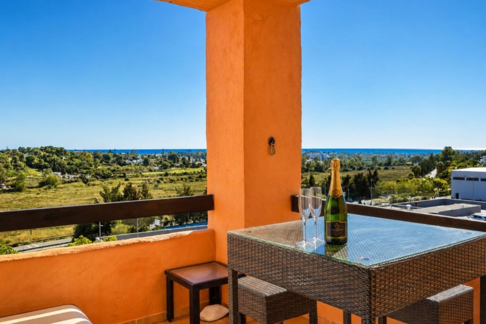 Rynek wtórny - apartment - Estepona - Atalaya