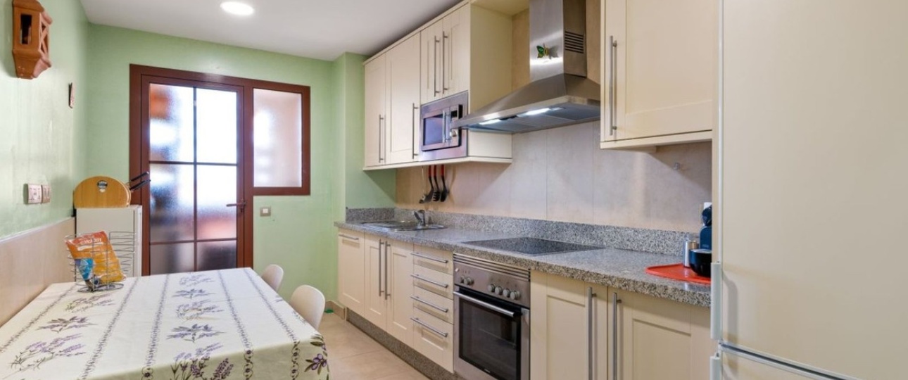Rynek wtórny - apartment - Estepona - Atalaya