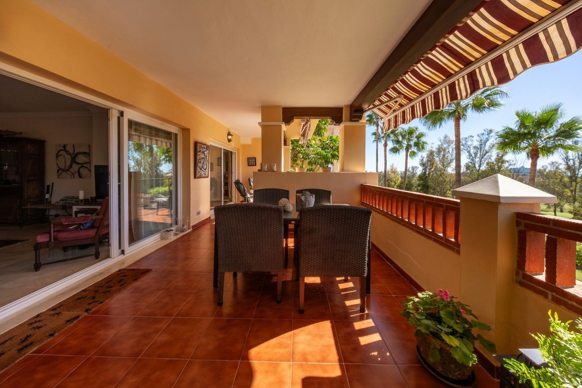 Rynek wtórny - apartment - Estepona - Atalaya