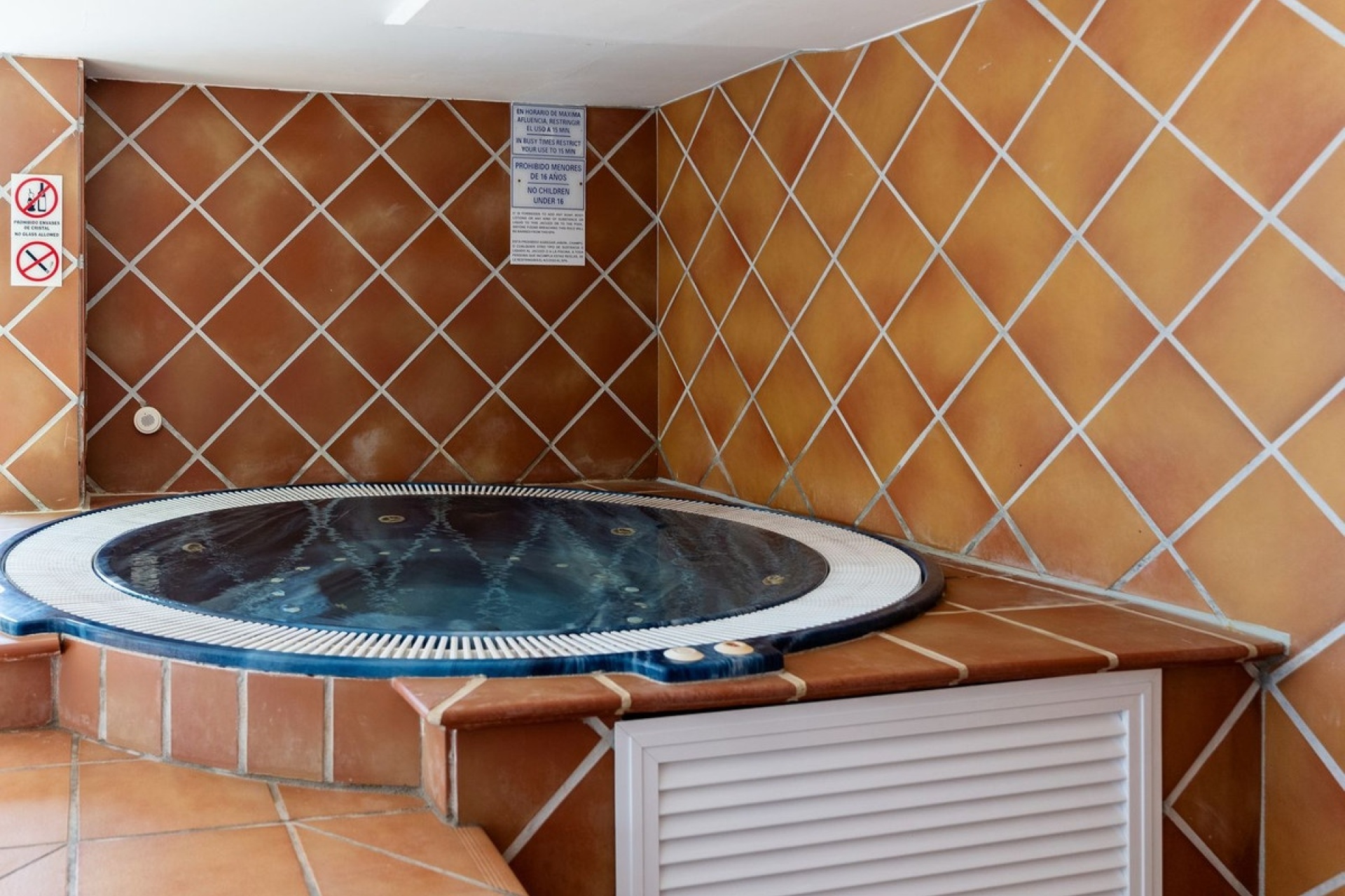 Rynek wtórny - apartment - Estepona - Atalaya