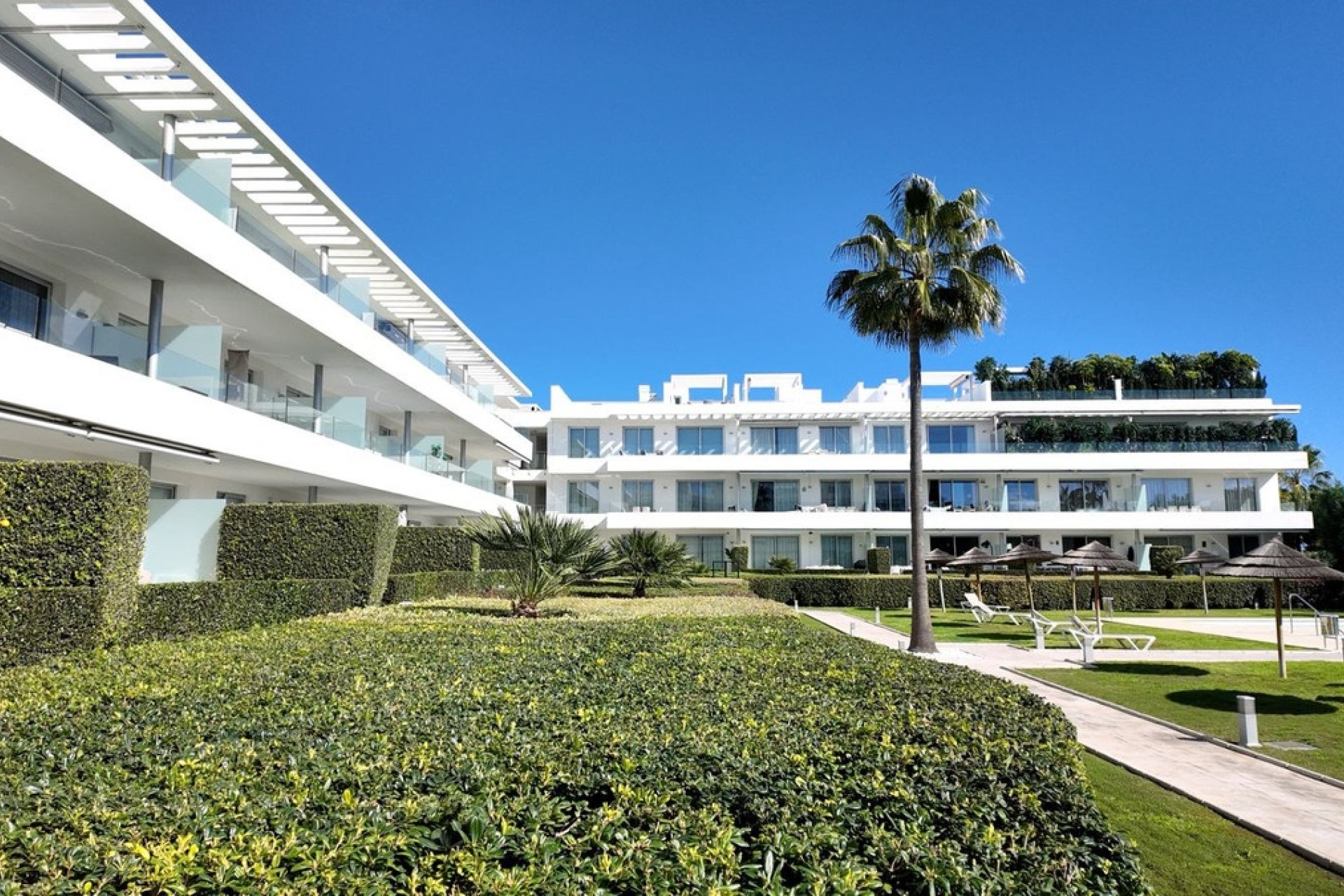 Rynek wtórny - apartment - Estepona - Bel Air