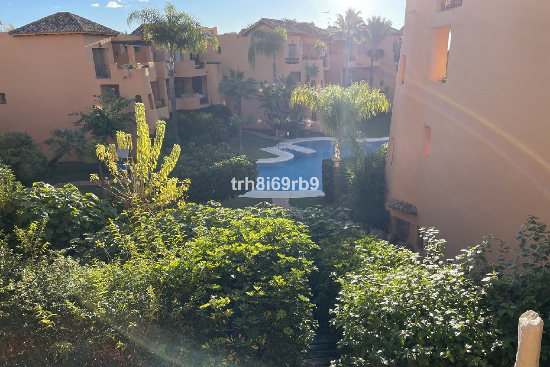 Rynek wtórny - apartment - Estepona - Bel Air