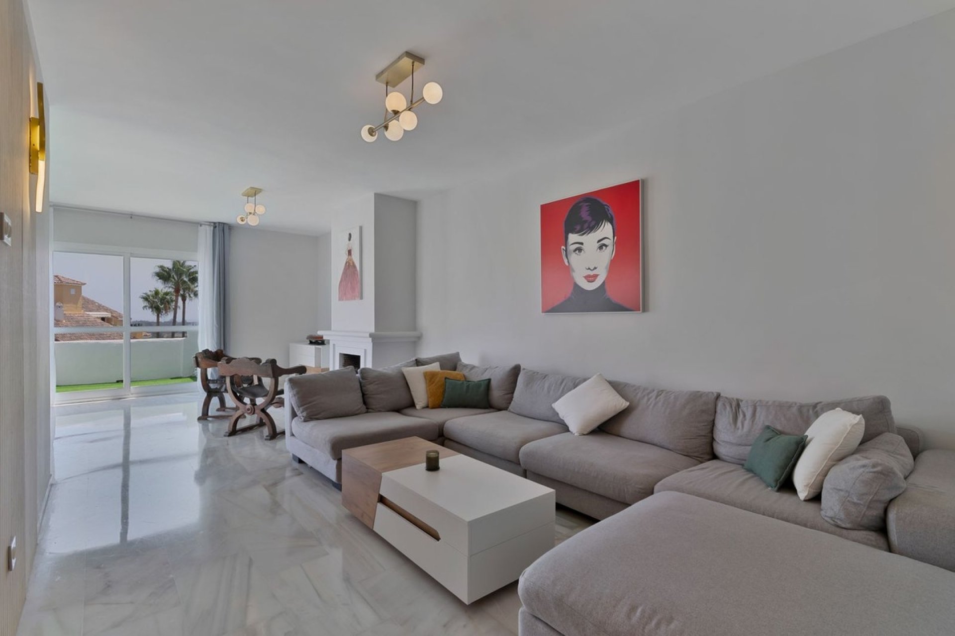 Rynek wtórny - apartment - Estepona - Bel Air