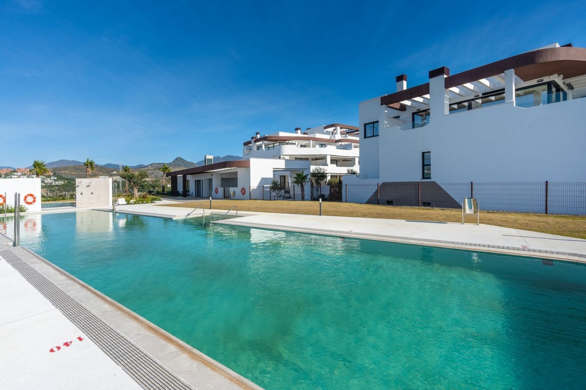 Rynek wtórny - apartment - Estepona - Bel Air