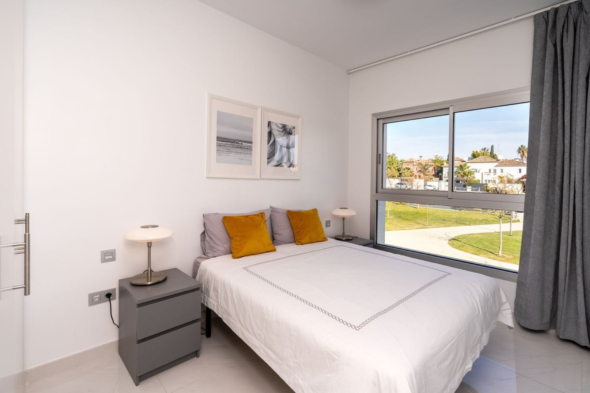 Rynek wtórny - apartment - Estepona - Bel Air