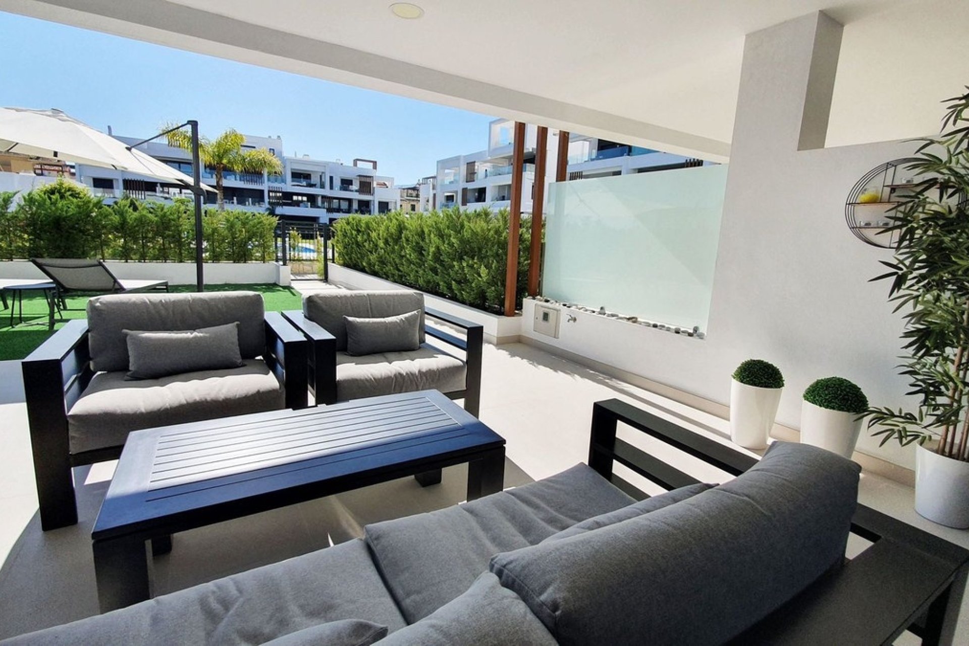 Rynek wtórny - apartment - Estepona - Bel Air