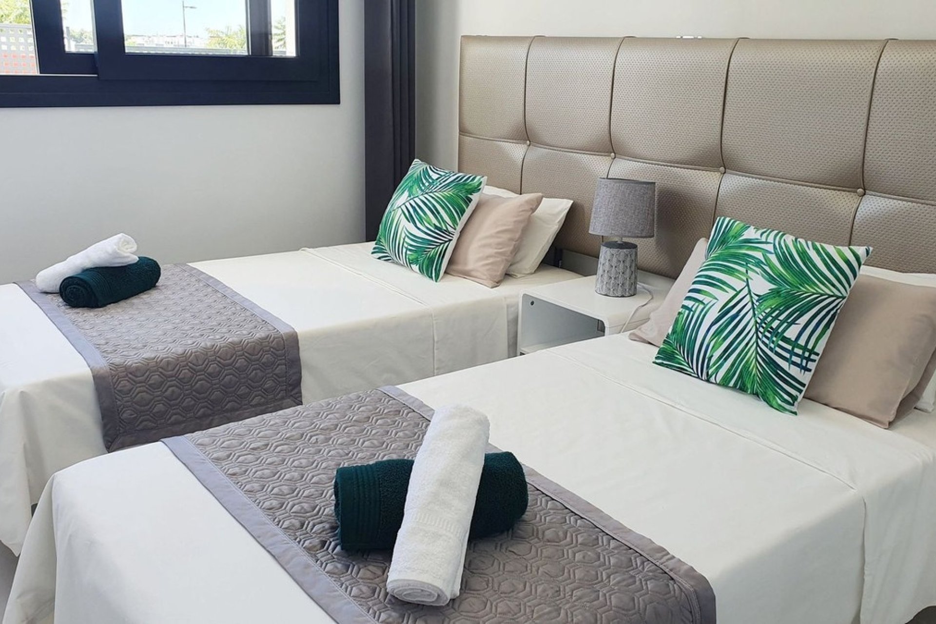 Rynek wtórny - apartment - Estepona - Bel Air