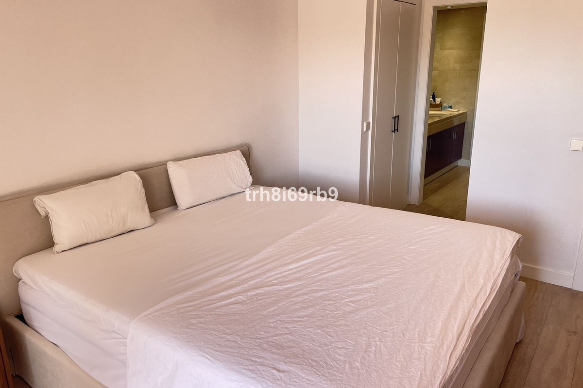 Rynek wtórny - apartment - Estepona - Bel Air