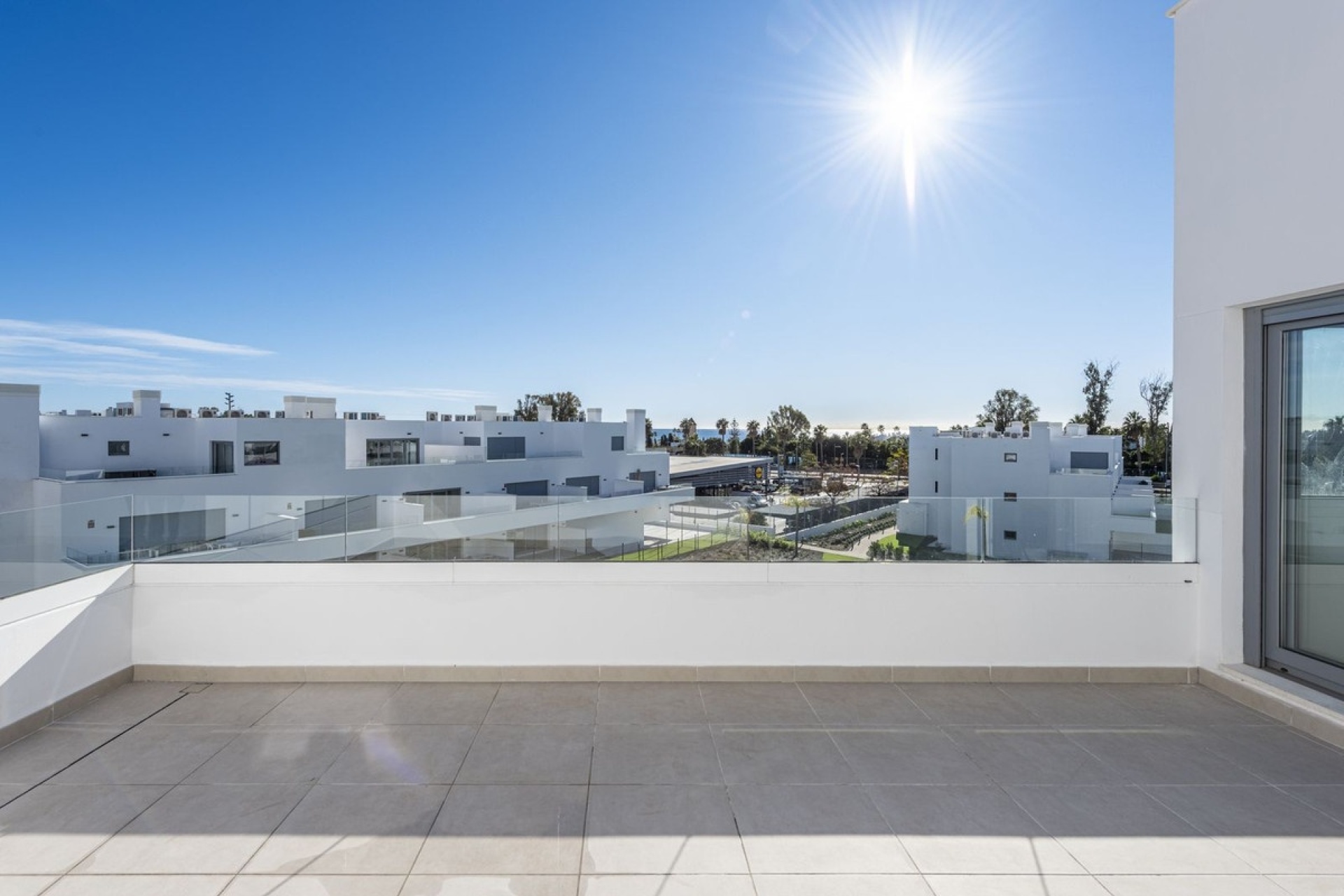 Rynek wtórny - apartment - Estepona - Bel Air