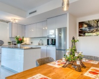 Rynek wtórny - apartment - Estepona - Bel Air