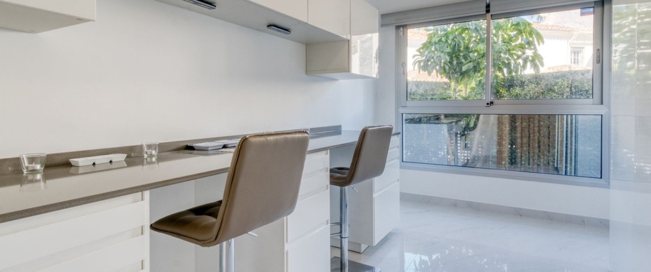 Rynek wtórny - apartment - Estepona - Bel Air