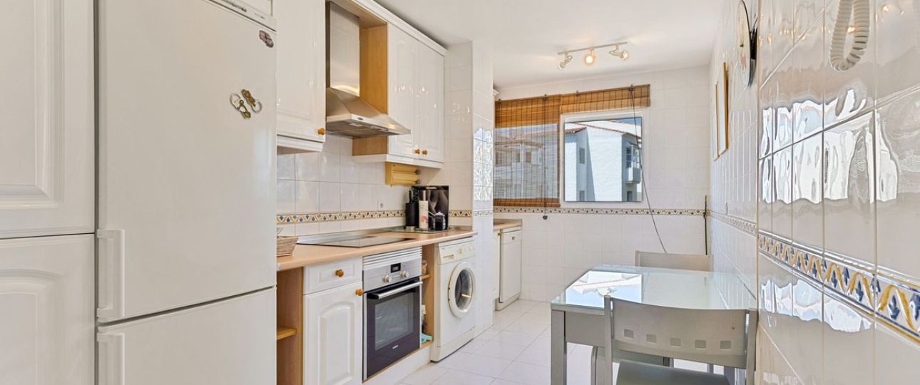 Rynek wtórny - apartment - Estepona - Bel Air