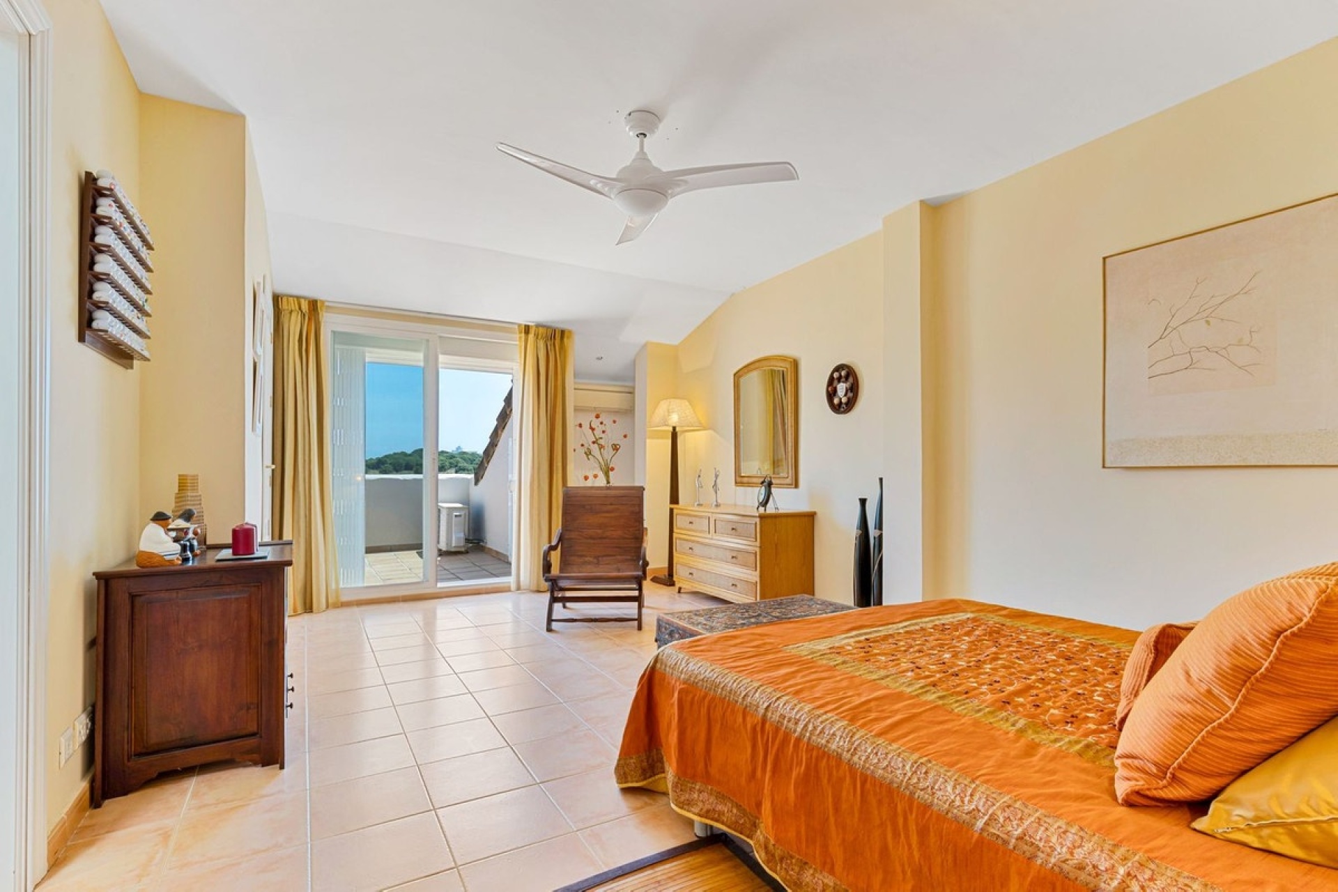 Rynek wtórny - apartment - Estepona - Bel Air