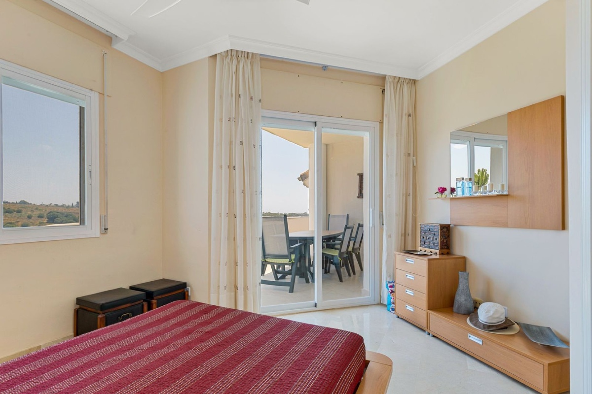 Rynek wtórny - apartment - Estepona - Bel Air
