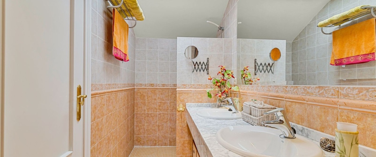 Rynek wtórny - apartment - Estepona - Bel Air