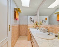 Rynek wtórny - apartment - Estepona - Bel Air