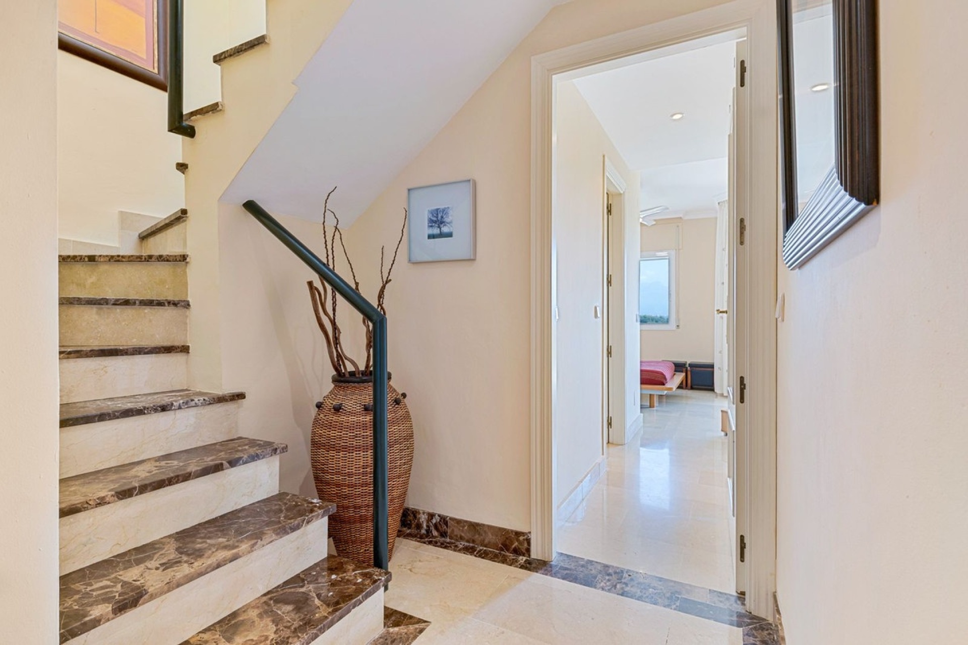 Rynek wtórny - apartment - Estepona - Bel Air