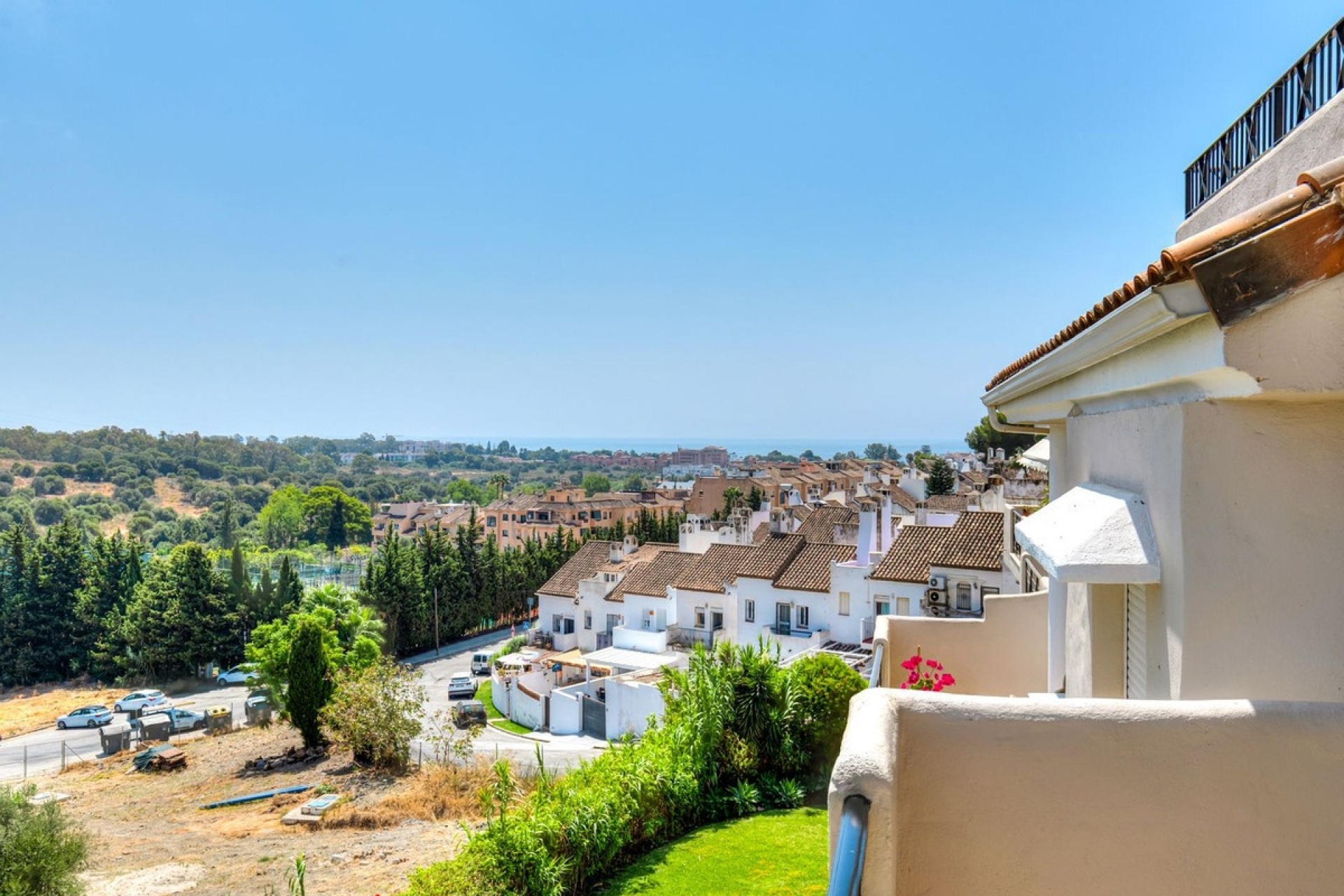 Rynek wtórny - apartment - Estepona - Bel Air