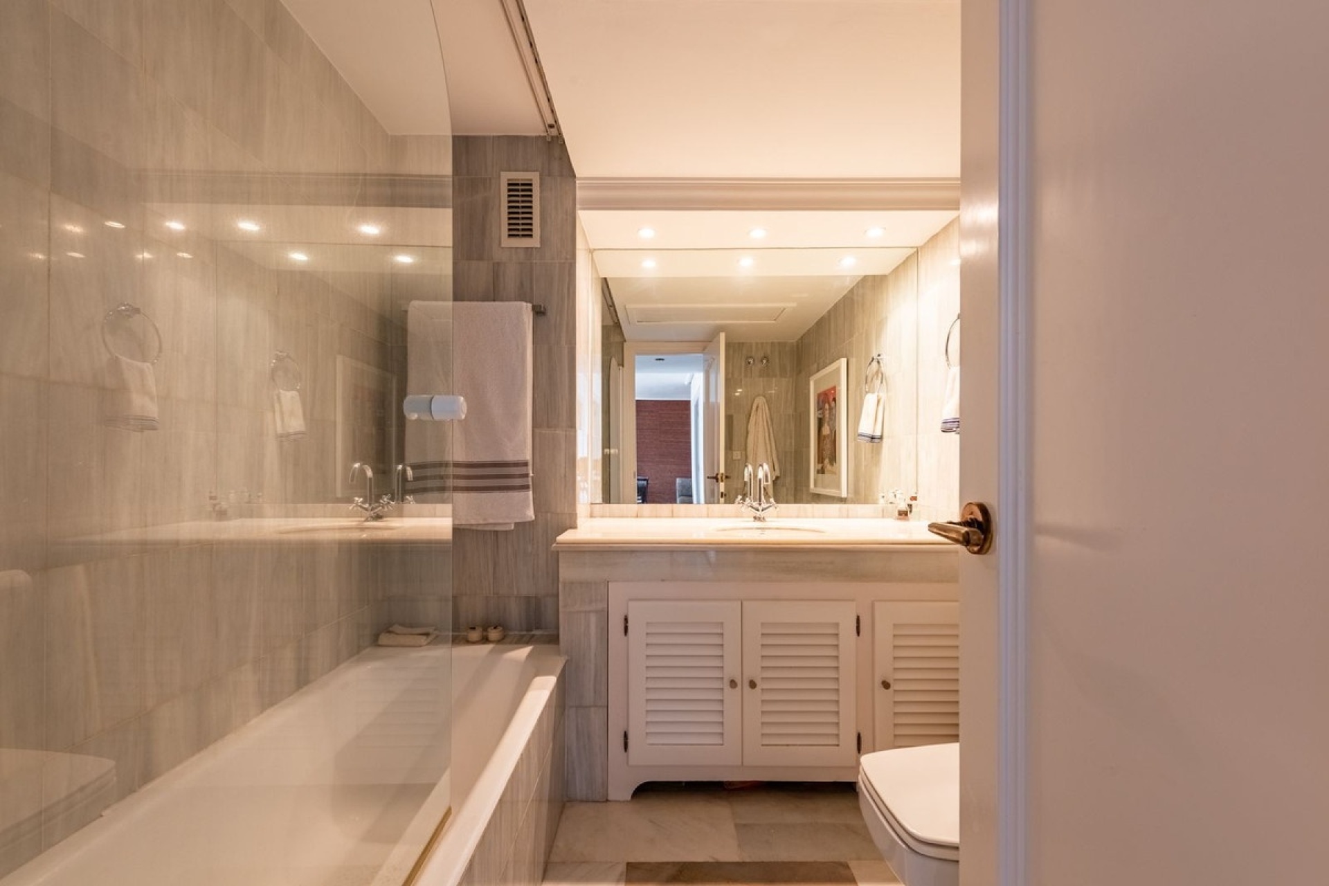 Rynek wtórny - apartment - Estepona - Bel Air