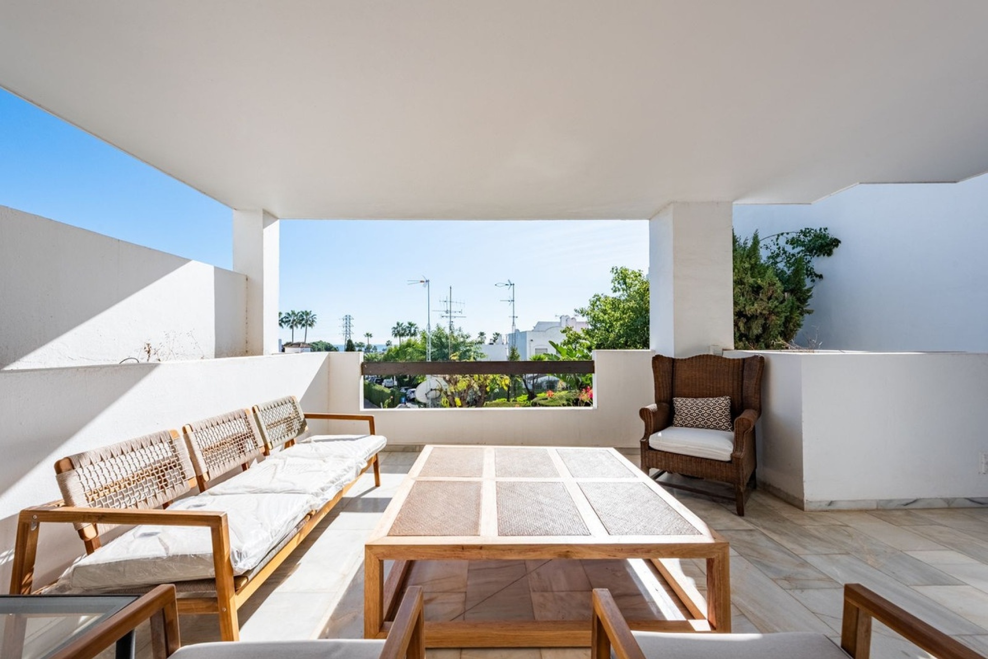 Rynek wtórny - apartment - Estepona - Bel Air