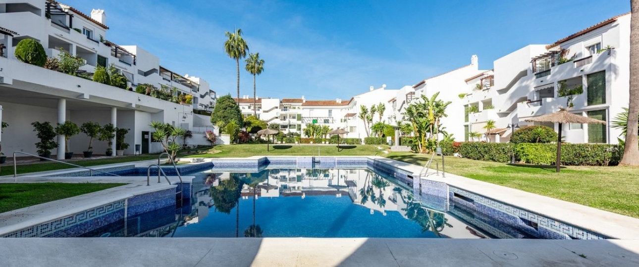 Rynek wtórny - apartment - Estepona - Bel Air