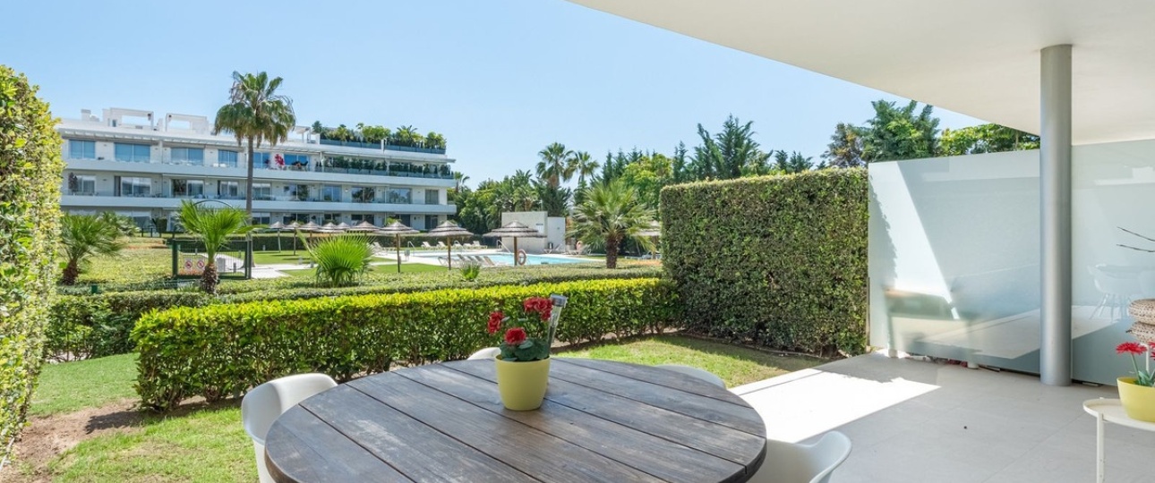 Rynek wtórny - apartment - Estepona - Bel Air