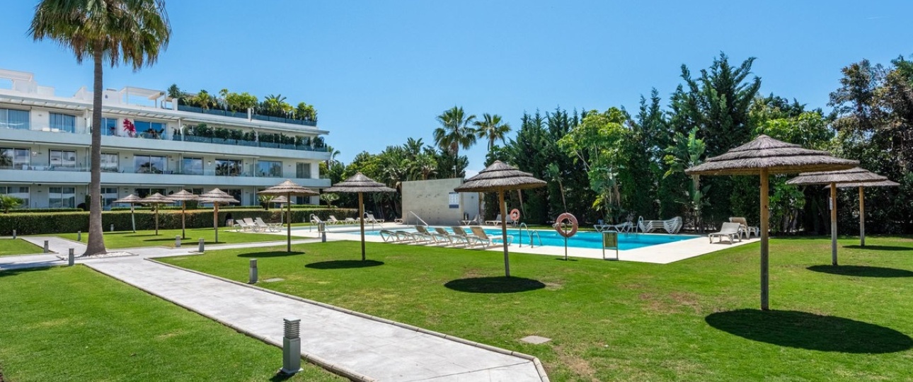 Rynek wtórny - apartment - Estepona - Bel Air