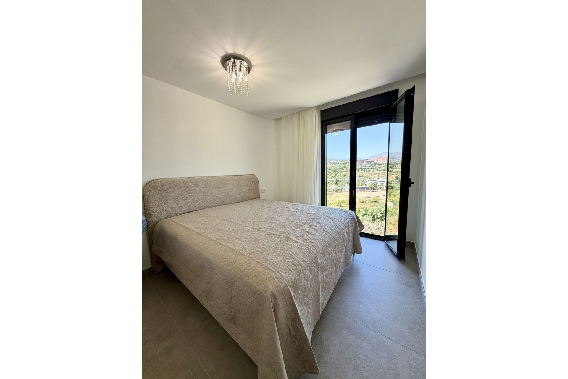 Rynek wtórny - apartment - Estepona - Bel Air