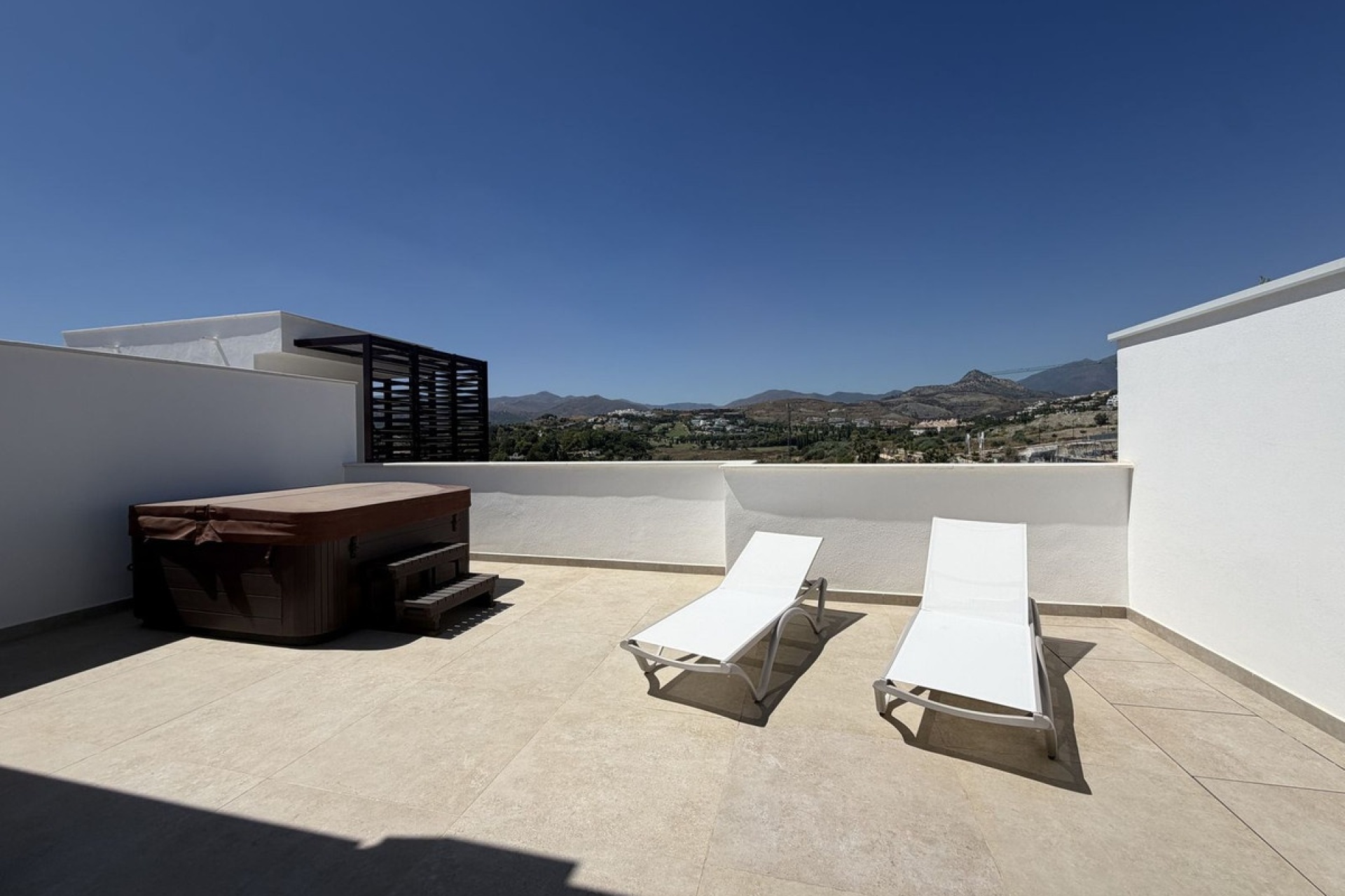 Rynek wtórny - apartment - Estepona - Bel Air