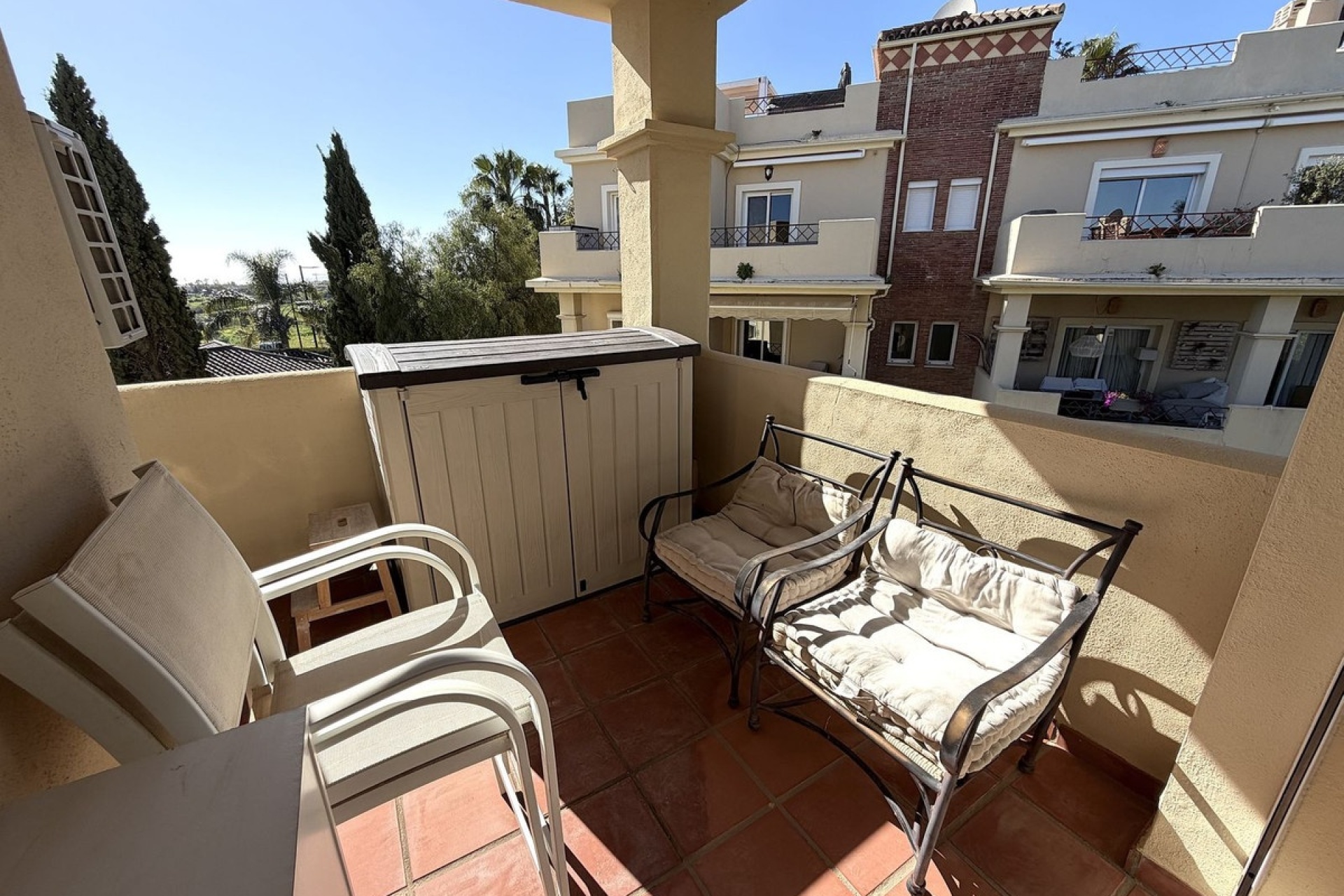 Rynek wtórny - apartment - Estepona - Bel Air