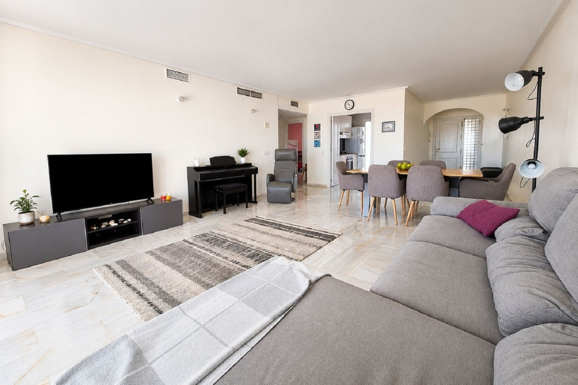 Rynek wtórny - apartment - Estepona - Bel Air