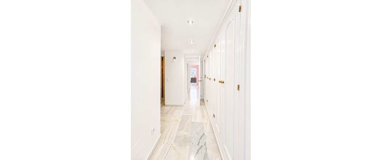 Rynek wtórny - apartment - Estepona - Bel Air