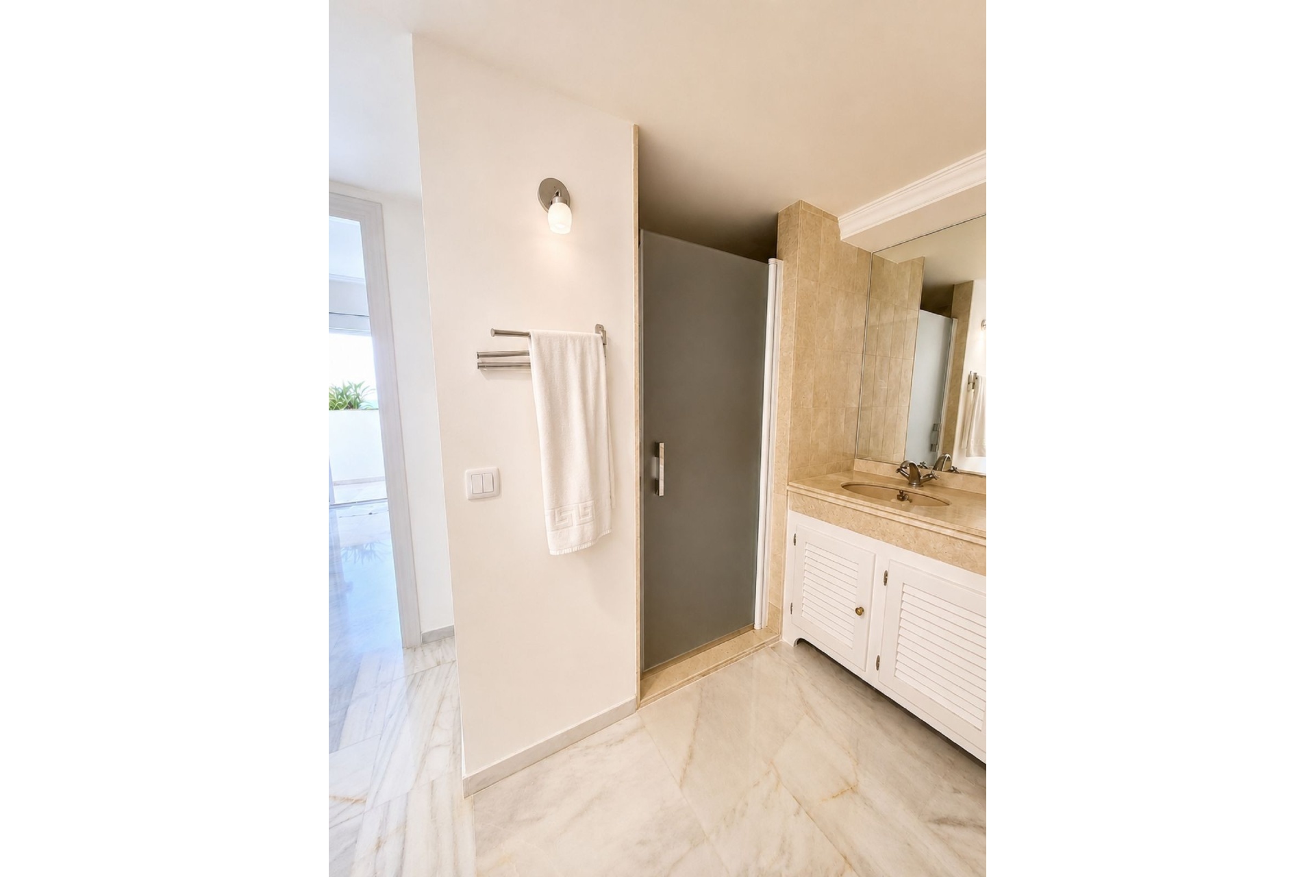 Rynek wtórny - apartment - Estepona - Bel Air