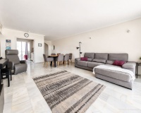 Rynek wtórny - apartment - Estepona - Bel Air