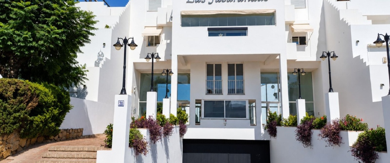 Rynek wtórny - apartment - Estepona - Bel Air