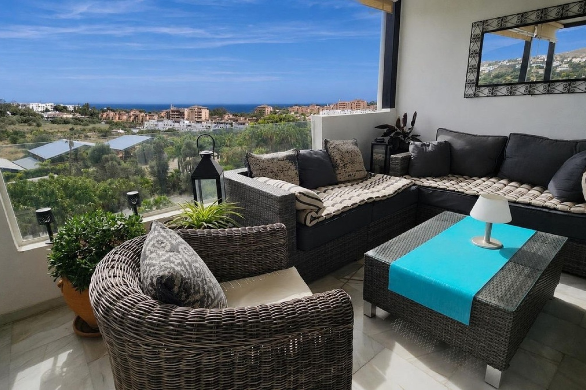 Rynek wtórny - apartment - Estepona - Bel Air
