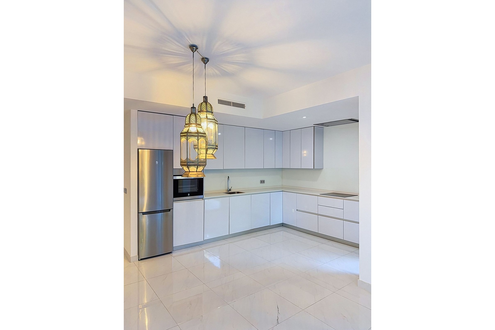 Rynek wtórny - apartment - Estepona - Bel Air