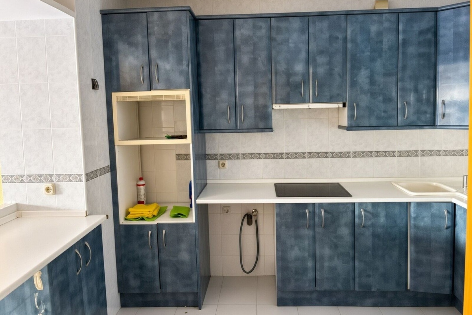 Rynek wtórny - apartment - Estepona - Bel Air