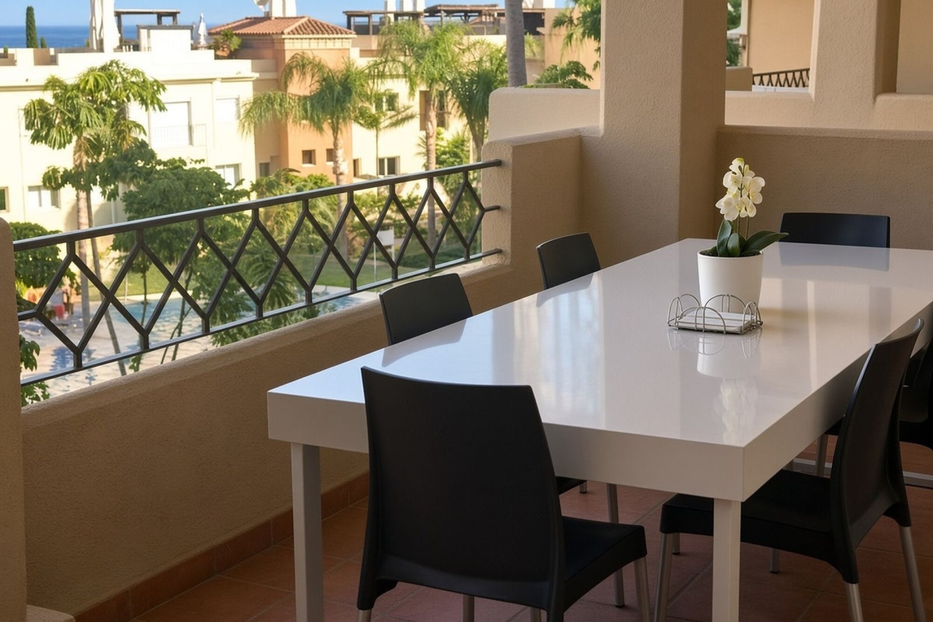 Rynek wtórny - apartment - Estepona - Bel Air
