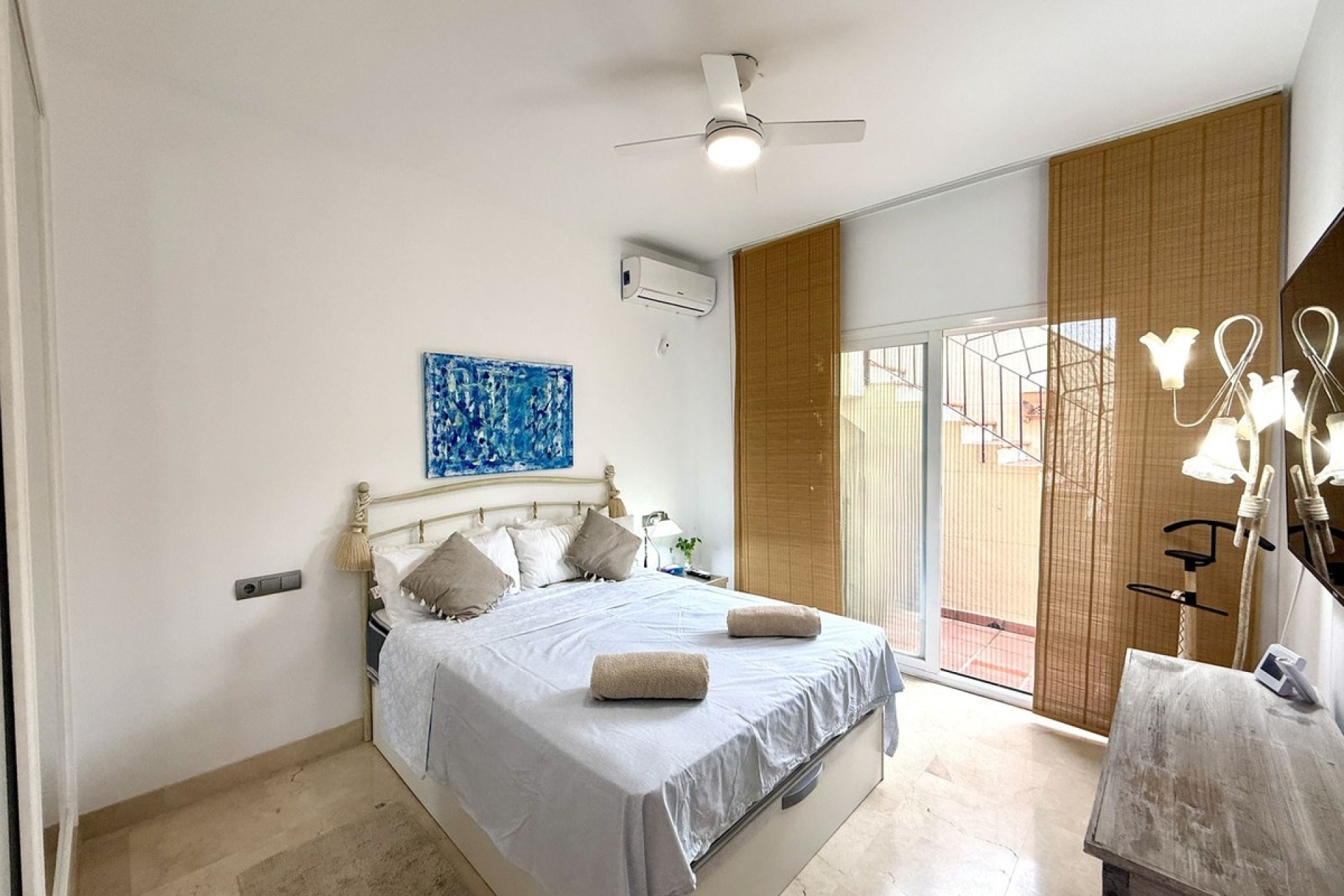 Rynek wtórny - apartment - Estepona - Bel Air