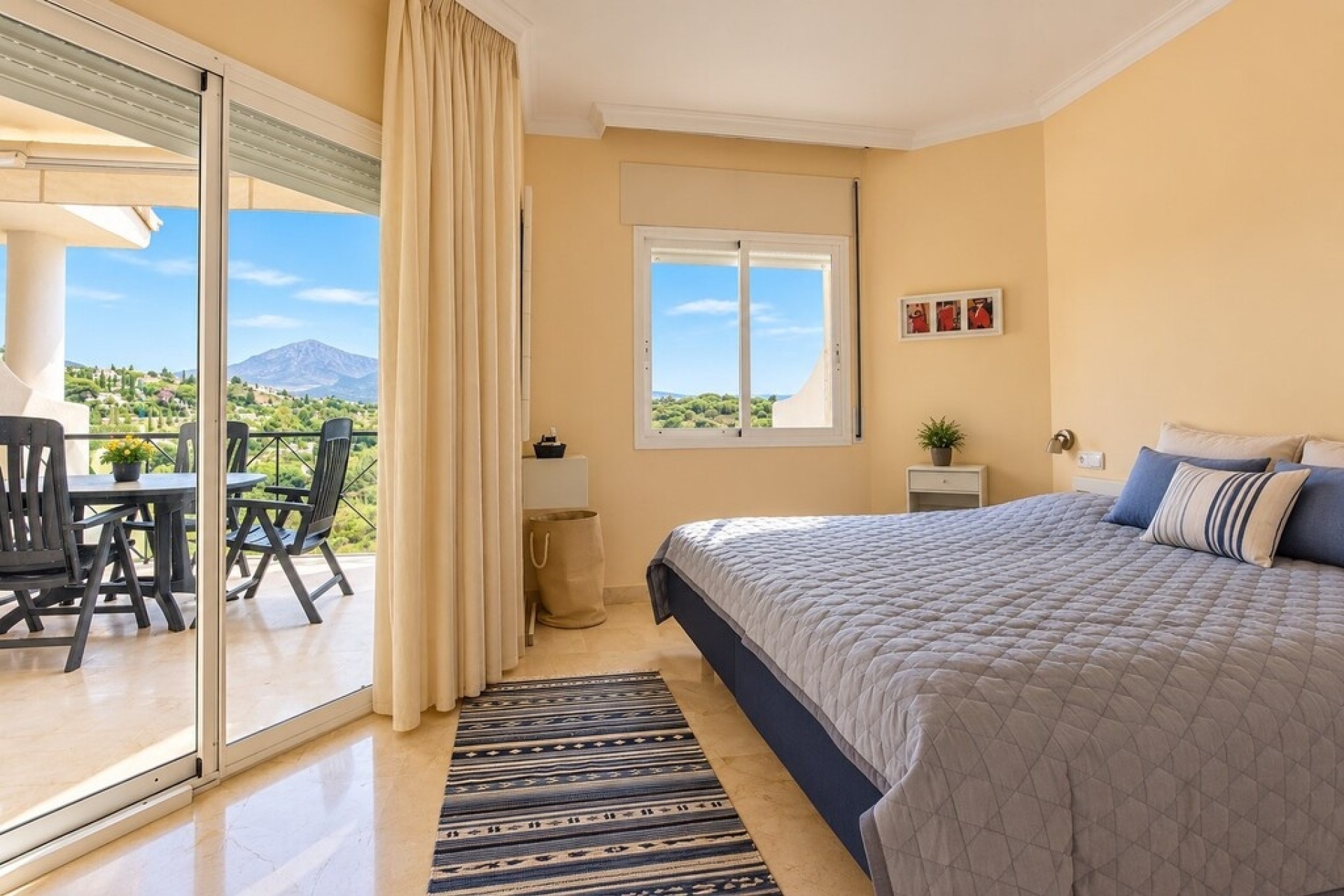 Rynek wtórny - apartment - Estepona - Bel Air