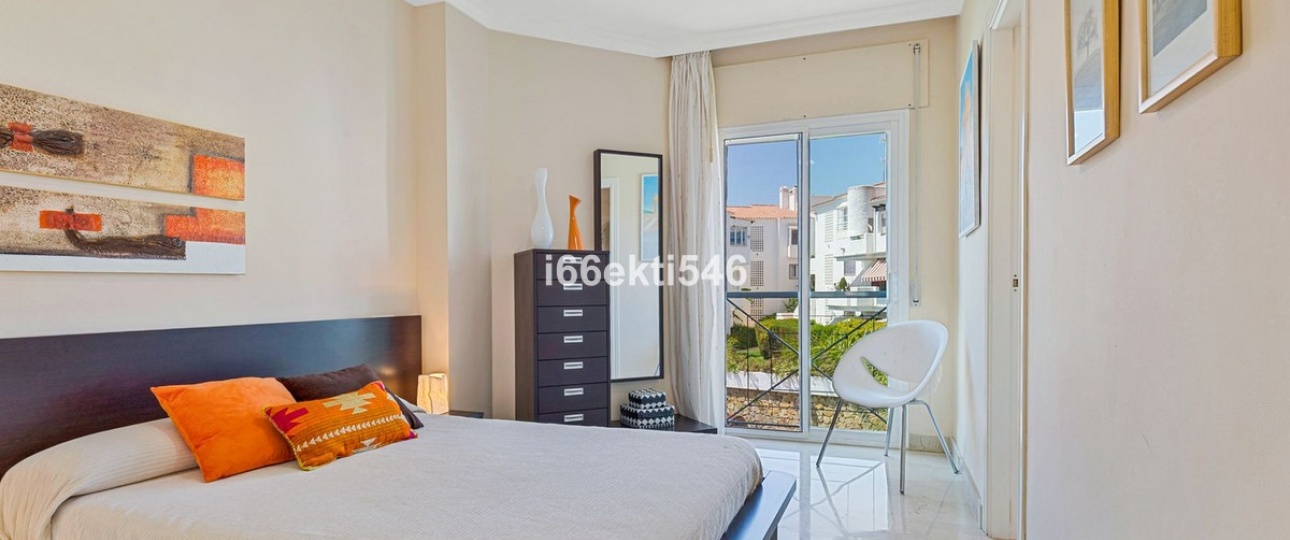 Rynek wtórny - apartment - Estepona - Bel Air