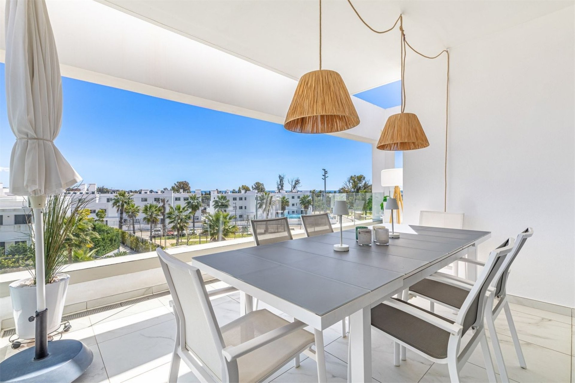 Rynek wtórny - apartment - Estepona - Bel Air