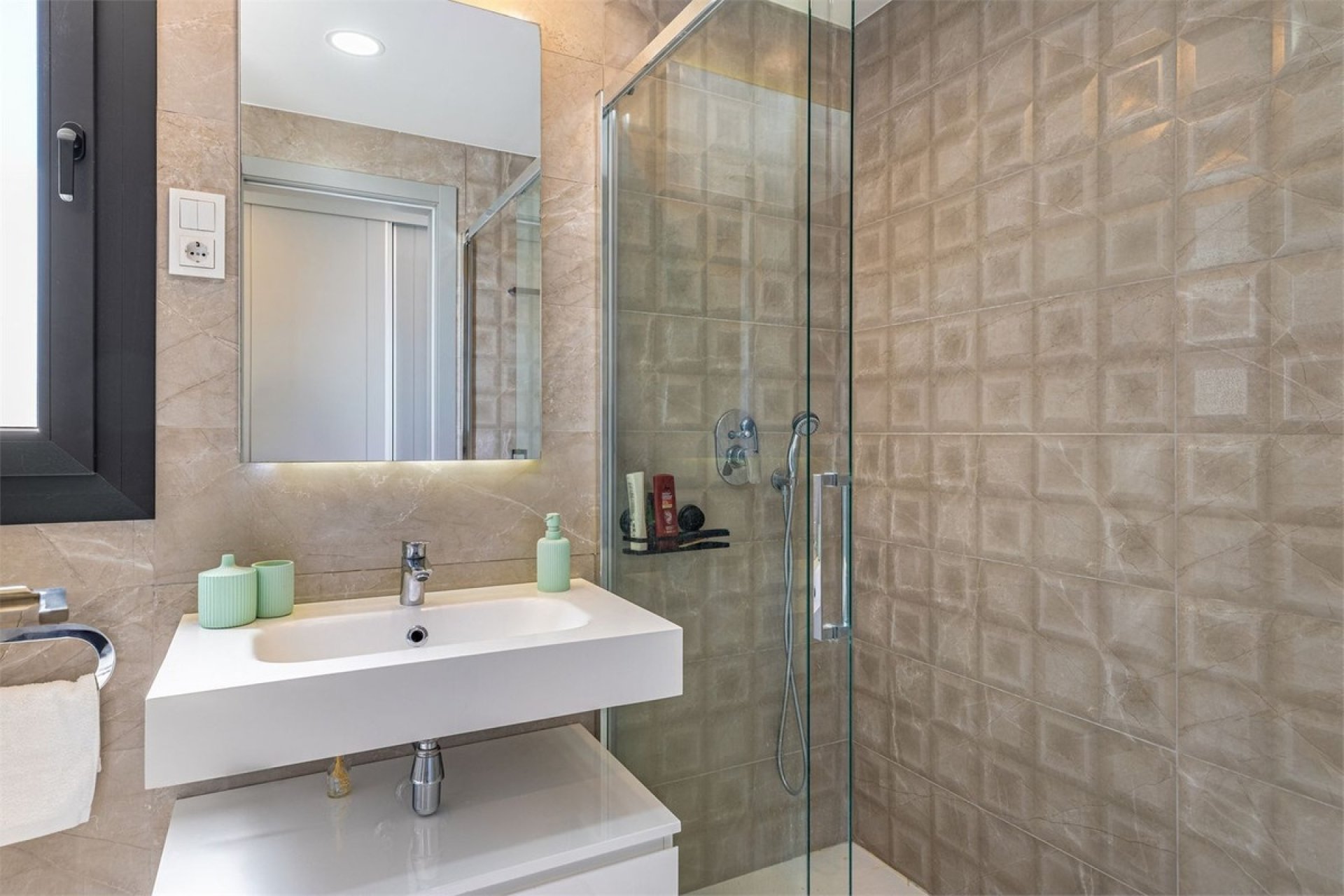 Rynek wtórny - apartment - Estepona - Bel Air