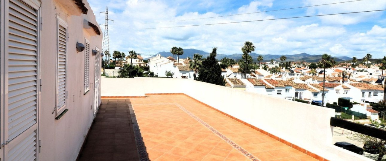 Rynek wtórny - apartment - Estepona - Bel Air