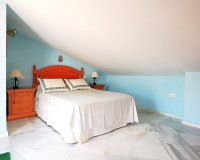 Rynek wtórny - apartment - Estepona - Bel Air